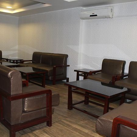 Hotel Bengal International シリグリ エクステリア 写真