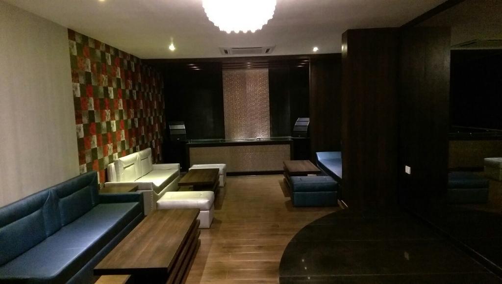 Hotel Bengal International シリグリ エクステリア 写真