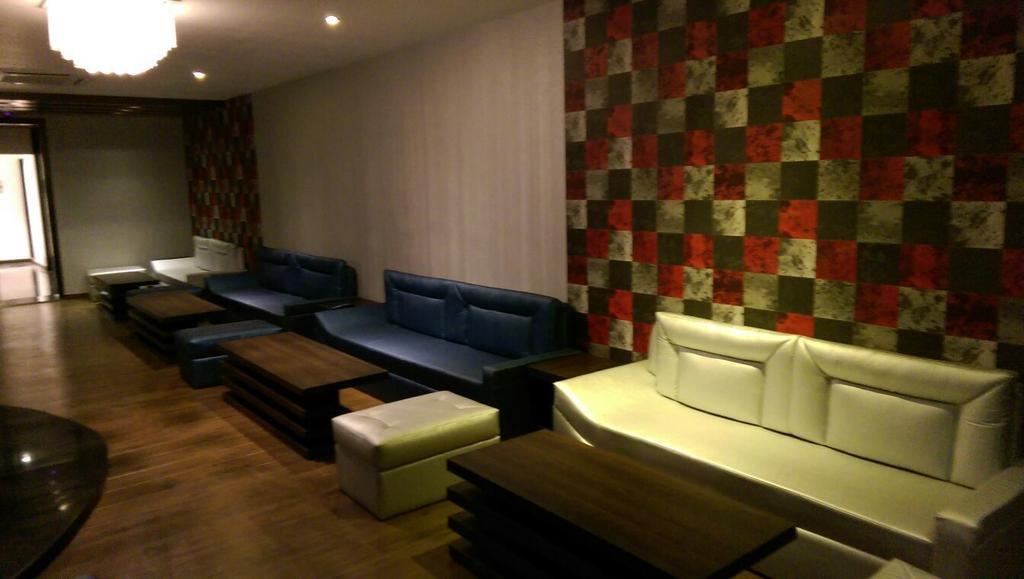Hotel Bengal International シリグリ エクステリア 写真