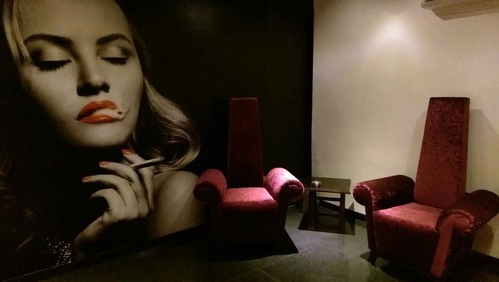 Hotel Bengal International シリグリ エクステリア 写真